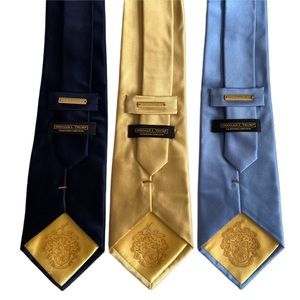 3 Donald J Trump signature collection ties